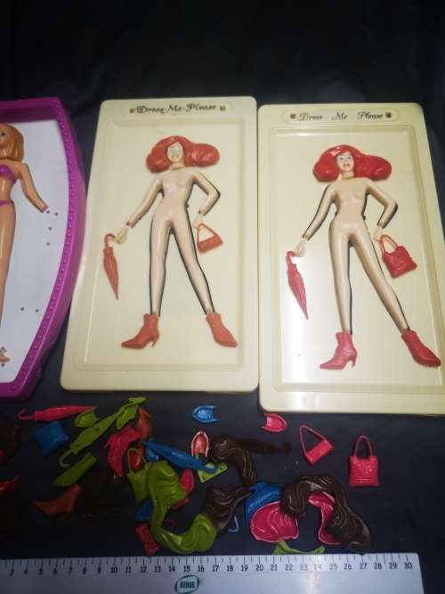 Vintage dress me please dolls