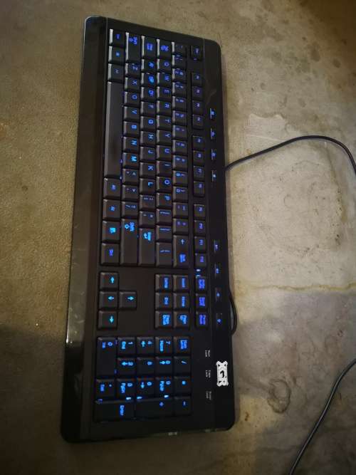 Like new backlit XGR keyboard - in excellent condition