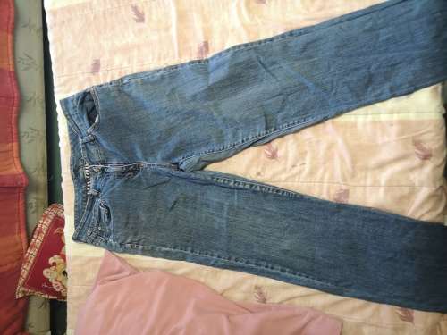 Nice denim in very good condition - size estimate 34