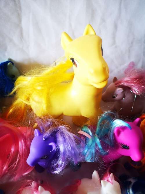 An awesome massive lot of my little pony clone horses - 26 in total, all for one bid!