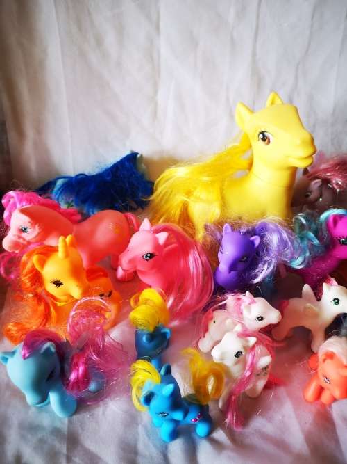An awesome massive lot of my little pony clone horses - 26 in total, all for one bid!