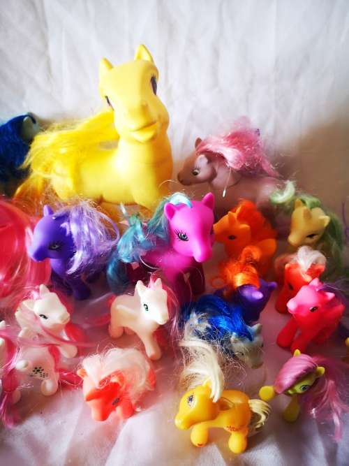 An awesome massive lot of my little pony clone horses - 26 in total, all for one bid!