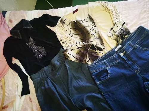 Nice lot of woman's clothes - size 10/12