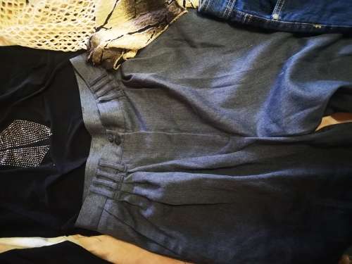 Nice lot of woman's clothes - size 10/12