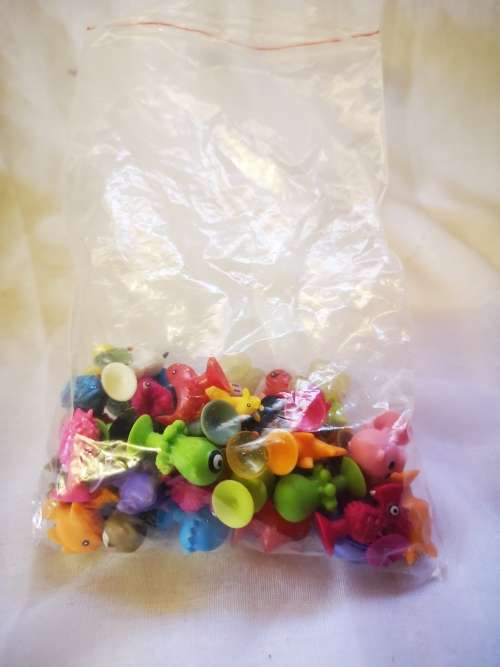 Big lot of Stickys - 46 Stickys for one bid