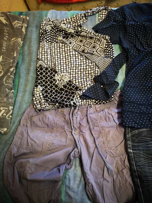 Lovely lot of woman's clothing - size 36 / medium