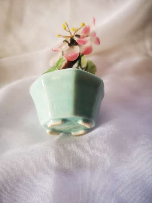 A gorgeous unusual little tree ornament