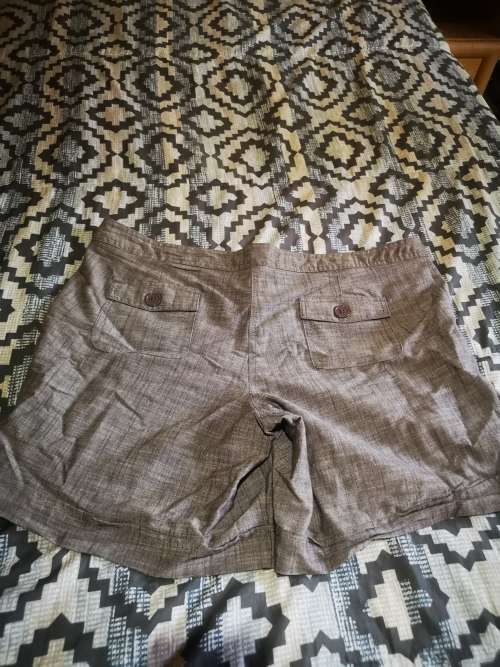 Mozaic shorts - size 40
