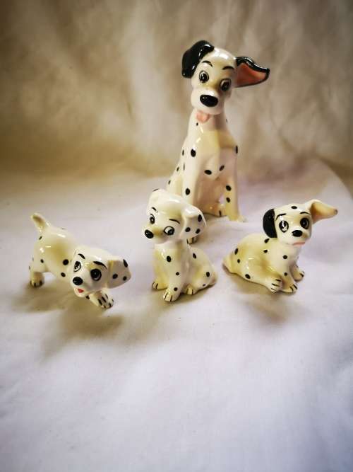 101 Dalmatians Disney figurines made in Japan