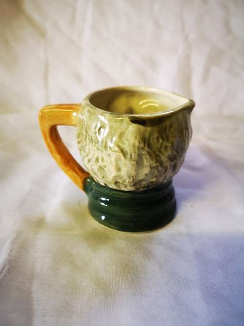 Cute little Toby mug milk pourer