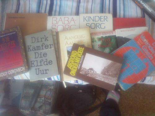 Lot of 11 Afrikaans Non-Fiction and Fiction books