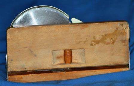Retro Bread slicer