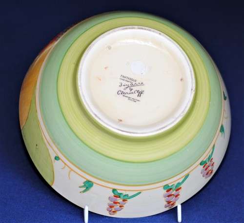 Clarice Cliff Fantasque `Winder Bells` Bowl