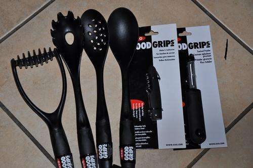 Oxo Set of 6 Kitchen Tools & Utensils
