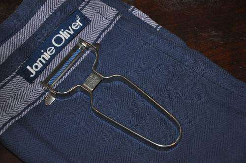 Jamie Oliver Dish Towel & Speed Peeler