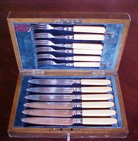 Victorian Silver Plated Bone Handle Knives & Forks Boxed with Key