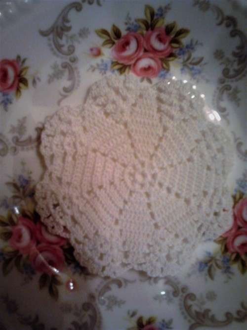 Vintage Crochet tea Doilies - 8 cm - Lot Of 6