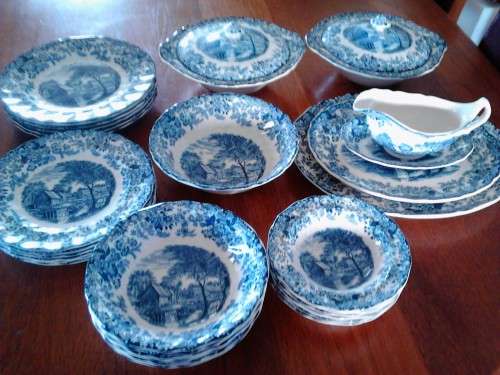 Johnson Bros - Mill Stream - Blue and white Dinner set `1960- 1979 `Discontinued pattern