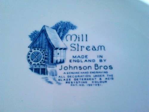 Johnson Bros - Mill Stream - Blue and white Dinner set `1960- 1979 `Discontinued pattern