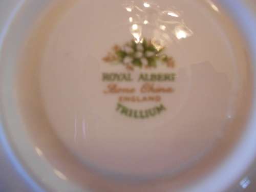 Royal Albert Trillium Sugar Bowl