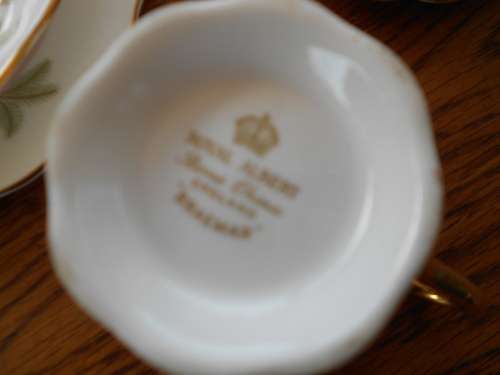 Royal Albert Braemar trio