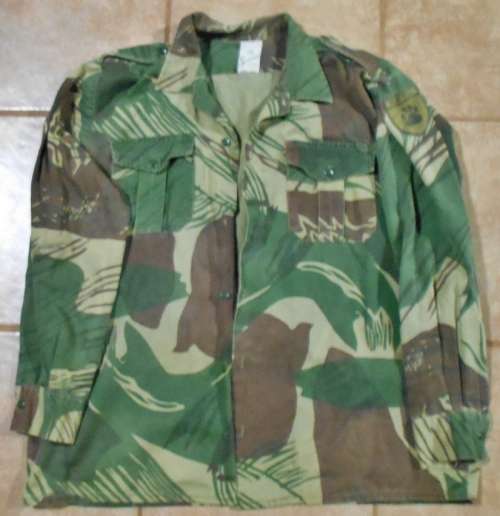 Rhodesian Camo Long Sleeved Shirt w/ PATU Patch Statesman Label Size 43 Two Buttons Missing