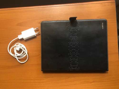 Apple Ipad 2 With Wi-fi 16gb - Black (2nd Generation)