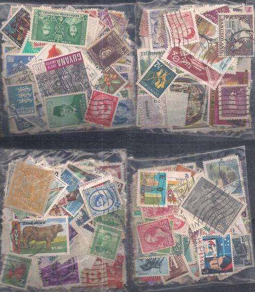 MIXED WORLD MINT & USED STAMPS IN PKTS.