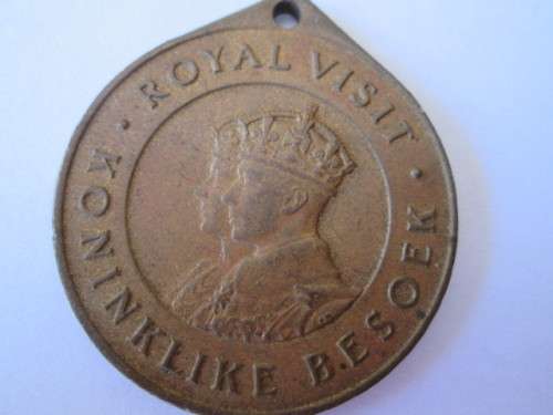 ROYAL VISIT TO SOUTH AFRICA   MEDALLION 1947