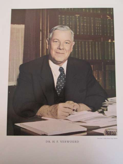 LOVELY PRINT OF THE LATE PRESIDENT HF VERWOERD 30 CM X 37 1/2 CM