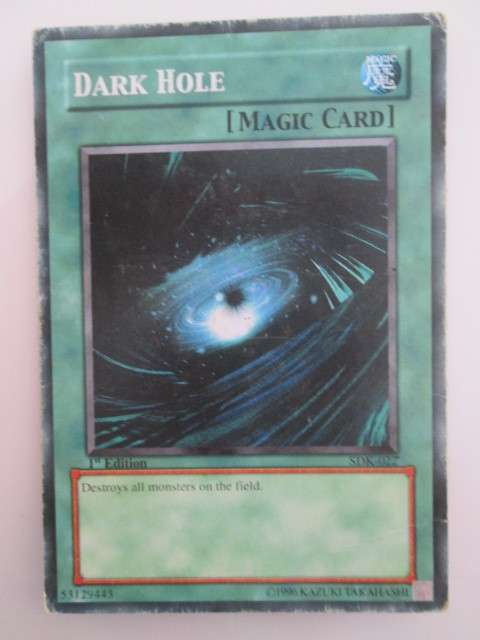 YU-GI-OH PLAYED CARD DARK HOLE