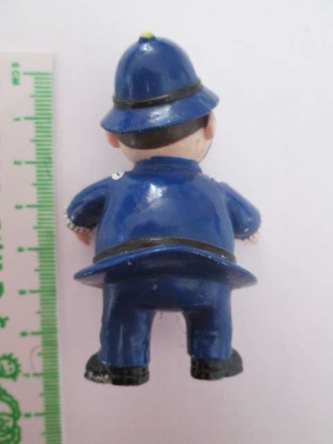 MINI VINYL MR PLOD- CHARACTER FROM NODDY  RARE ITEM
