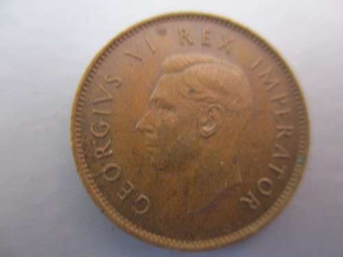 LOVELY KING GEORGE 1/4 PENNY FARTHING  1943   (18R)