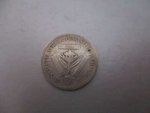 KING GEORGE 3 PENCE 3D TICKEY 1938 PRICED TO SELL (AA29)