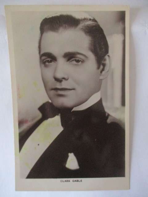 POST CARD - CLARK GABLE