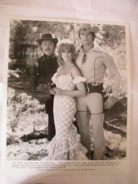 A4 SIZE PHOTOGRAPH - ARNOLD SCHWARZENEGGER ANN- MARGRET KIRK DOUGLAS