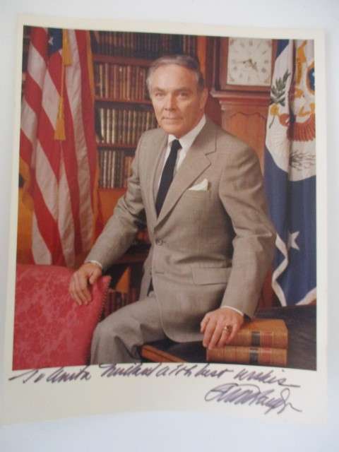 AUTOGRAPHED / SIGNED A4   USA  -   PHOTO SENATOR HAIG