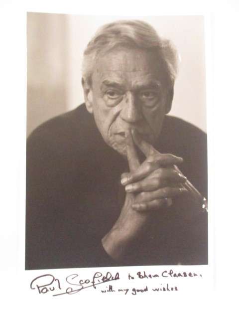 SIGNED / AUTOGRAPHED PAUL SCOFIELD APP HALF OF A4 SIZE PHOTO