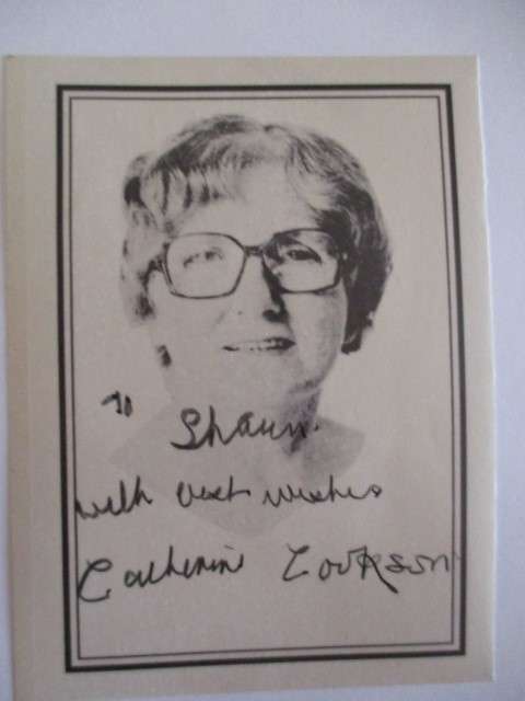 SIGNED / AUTOGRAPHED CLASSIC AUTHOR CATHERINE COOKSON DAME BOOK  PLATE