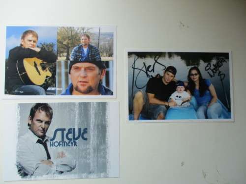 AUTOGRAPHED SIGNED - STEVE HOFMEYER AND 2 FREE PICS