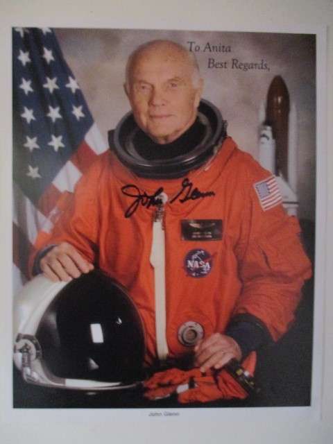 AUTOGRAPHED SIGNED A4 SIZE ASTRONAUT JOHN GLENN