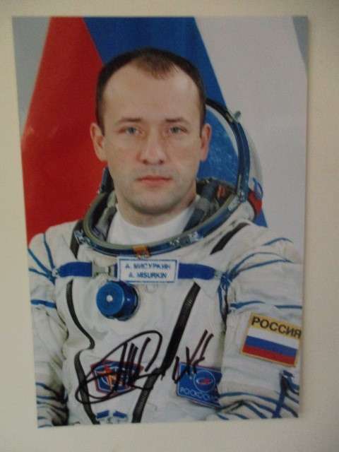 AUTOGRAPHED SIGNED - RUSSIAN COSMONAUT  / ASTRONAUT - APP LARGE POST CARD SIZE  A MISURKIN