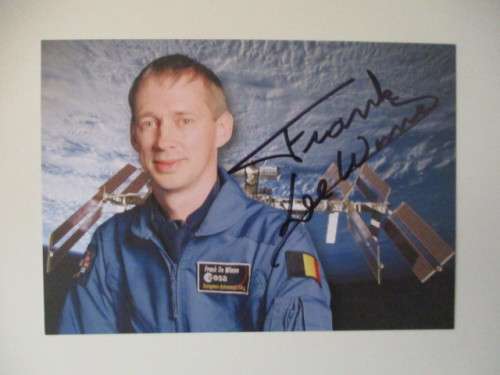 AUTOGRAPHED SIGNED - FRANK DE WINNE APP. BELGIUM ASTRONAUT  POSTCARD SIZE