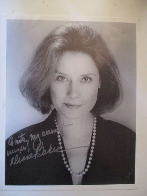 AUTOGRAPHED SIGNED - DIANE BAKER - 1959 JOURNEY TO THE CENTRE OF THE EARTH