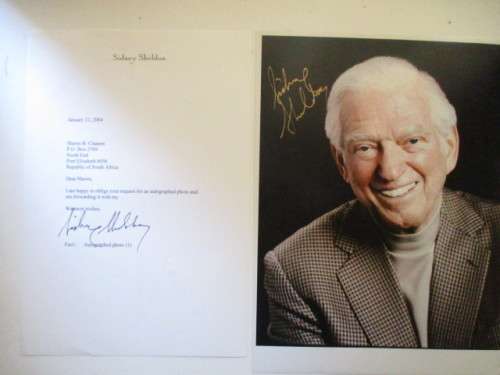 AUTOGRAPHED SIGNED A4 AND LETTER AUTHOR SIDNEY SHELDON