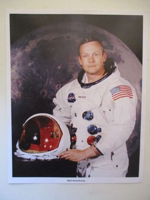 PHOTOGRAPH NEIL ARMSTRONG A4