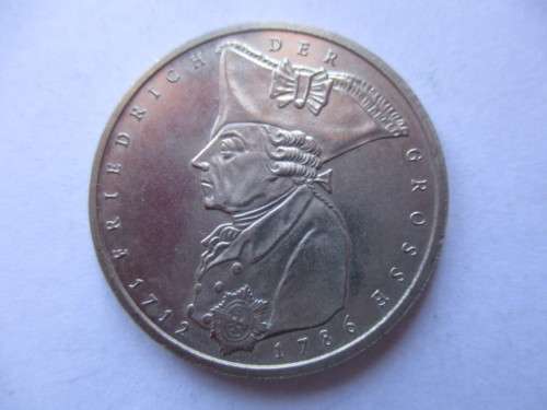 GERMANY 5 MARK COIN 1986 - 2OOTH ANNIVERSARY - DEATH OF FREDERICK THE GREAT