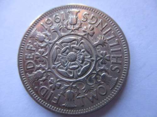 LOVELY 2 SHILLINGS -  1961 GREAT BRITAIN