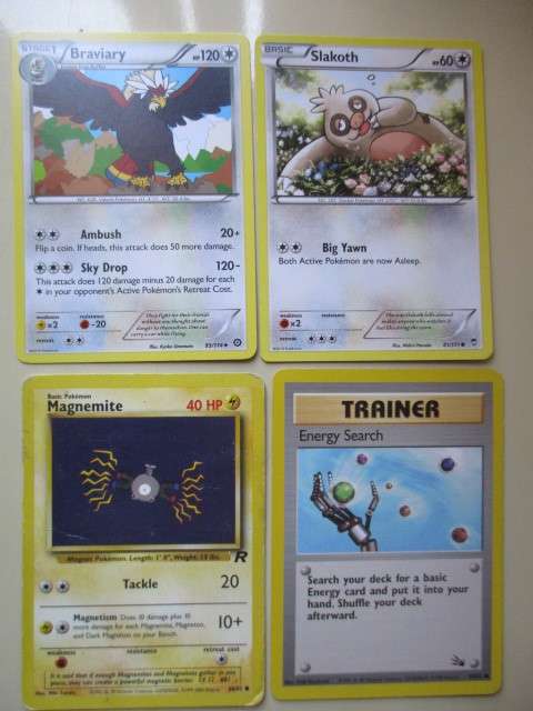 POKEMON 4 CARDS