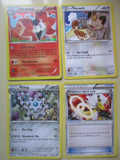 POKEMON 4 CARDS